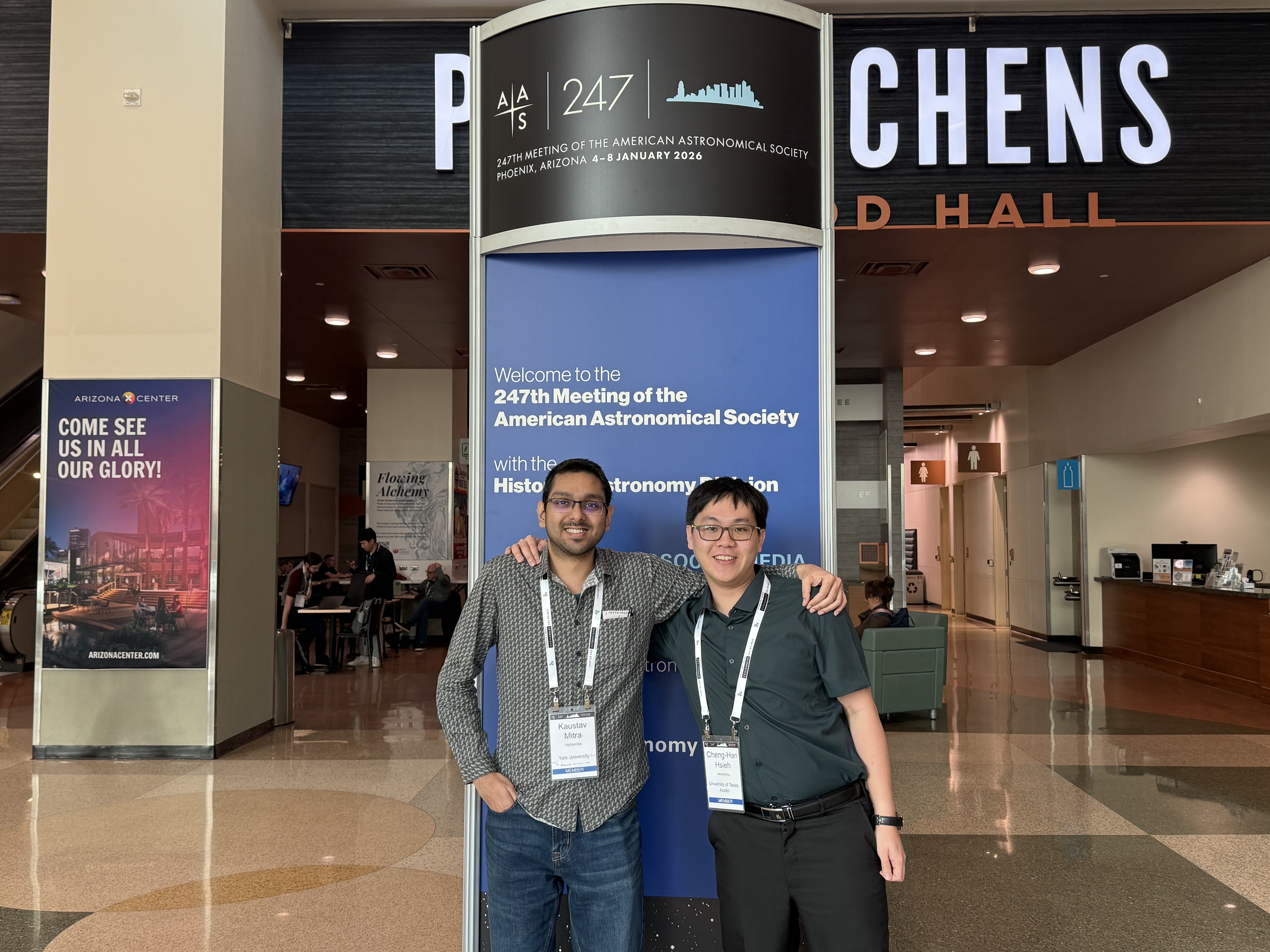 photo with Cheng-Han at AAS